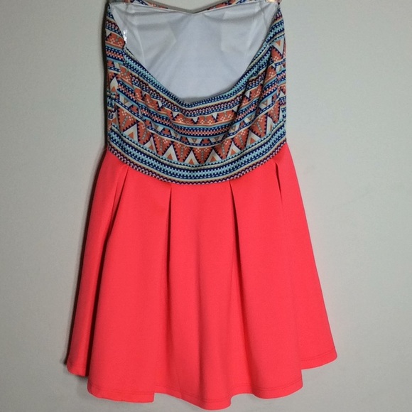 Style Rack Aztec & Neon Sleeveless Mini Dress - Picture 2 of 3